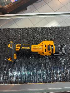 DeWalt 20V MAX Drywall Cut-Out Tool Kit - Photo 2