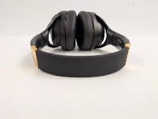 (B442) Monster MH31902 Bluetooth Headphones - Photo 5