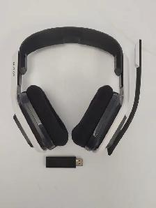 (B445) Astro A20 Headphones