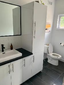 Location Maison 3 chambres, 2 salles de bain, cour privée, patio - Photo 9