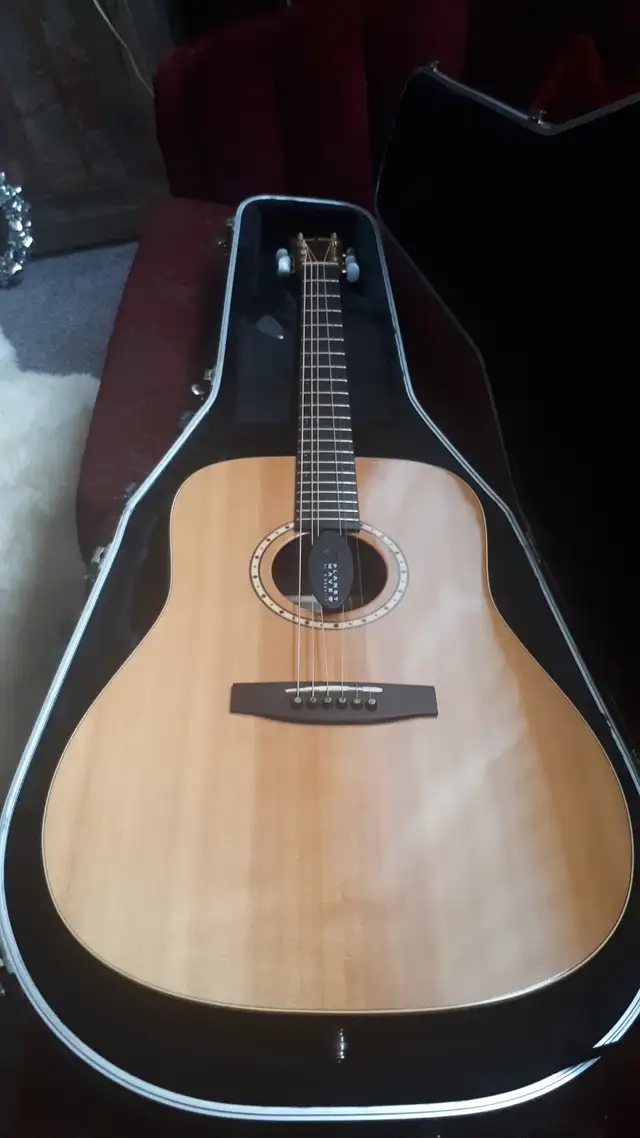 2001 Simon & Patrick Pro Rosewood Acoustic Guitar
