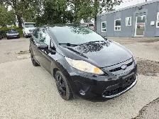 2011 Ford Fiesta Manual Hatchback Well Maintained - Photo 3