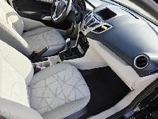 2011 Ford Fiesta Manual Hatchback Well Maintained - Photo 11