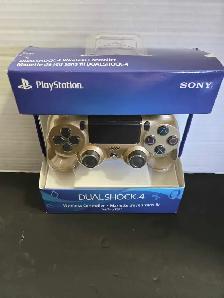 Sony PS4 Controller Gold In Box