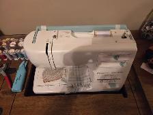 Kenmore sewing machine - Photo 4