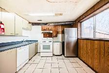 Full house or Main Floor or Basement for rent in Calgary - Photo 8
