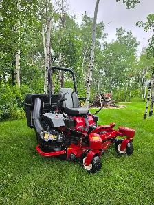 Exmark 52' zero turn with bagger - Photo 3