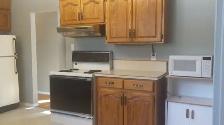 4 BEDROOM BUNGALOW NEAR UNIVERSITY - $2500.00 - AVAIL:  SEPT 1 - Photo 4