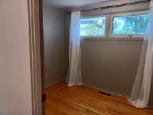 4 BEDROOM BUNGALOW NEAR UNIVERSITY - $2500.00 - AVAIL:  SEPT 1 - Photo 6