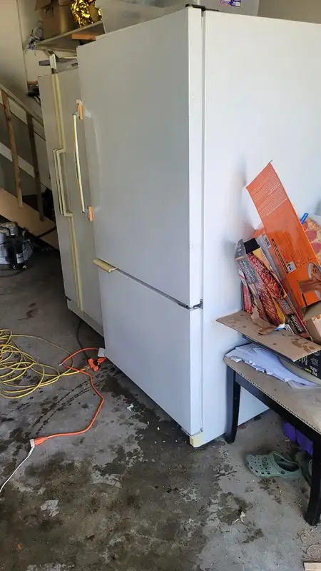 Refrigerator