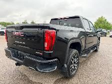 2020 GMC Sierra 1500 AT4 6.2L - Photo 5