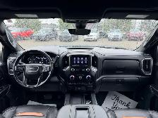2020 GMC Sierra 1500 AT4 6.2L - Photo 6
