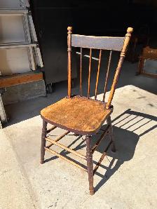 Antiques - Photo 2
