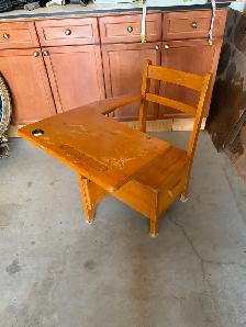 Antiques - Photo 8