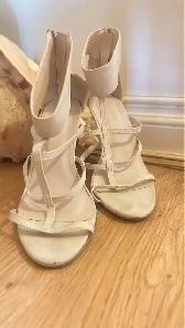 Sandales à talons