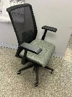 Haworth Very Task Chair! - Photo 2
