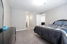 Premium Furnished Condo – Underground Heated Parking - Photo 7