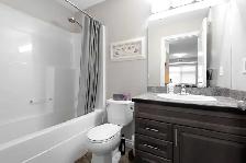 Premium Furnished Condo – Underground Heated Parking - Photo 8