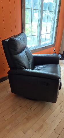 Fauteuil de cuir