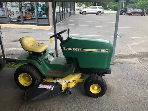 John Deere 160 vintage garden tractor STRIPPED FOR PARTS!
