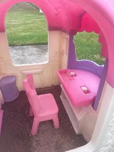 CHILD’S PLAY HOUSE. - Photo 2