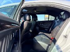 2016 Ford Taurus Limited AWD - Photo 4