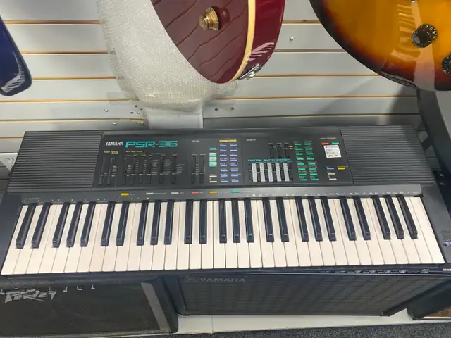 Yamaha PSR-36 Keyboard @ Cashopolis!!