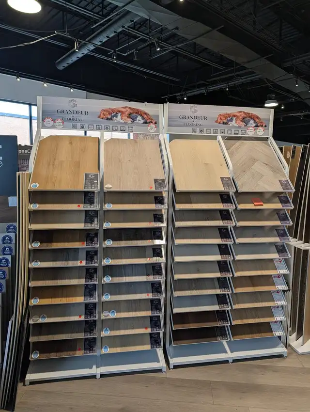 Grandeur Flooring |Waterproof Engineered Hardwood & Pet-Friendly