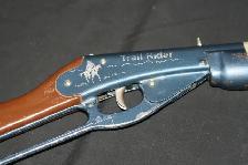 VINTAGE DAISY TRAIL RIDER MODEL 660 POP GUN RICCOCHET TOY RIFLE
