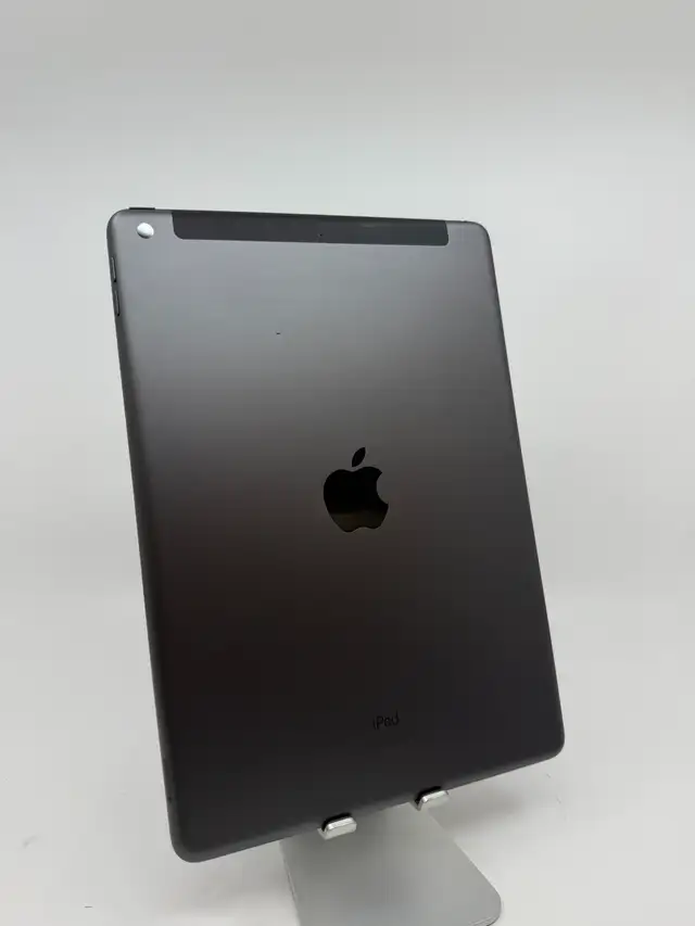 Apple iPad 9th Gen 10.2' 64GB Wi-Fi Tablet -$279