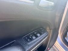 2018 Chrysler 300 300S AWD - Photo 12