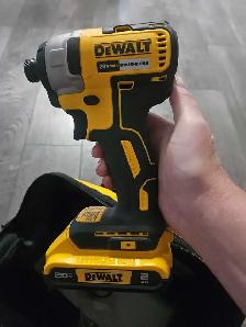 de Walt tools - Photo 4