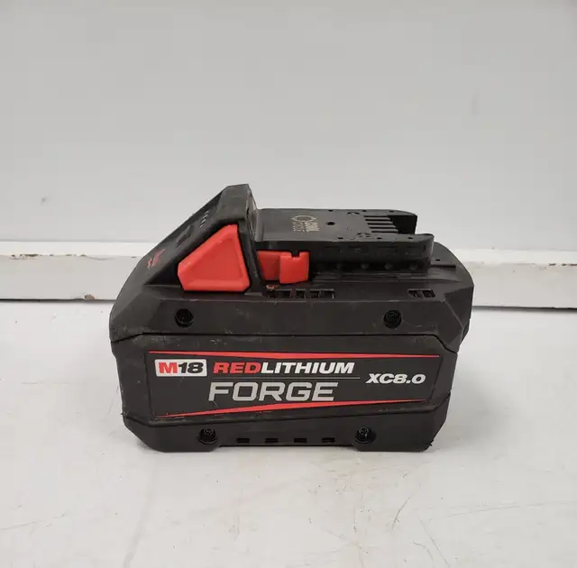 (9921817)Milwaukee 48-11-1881 Forge XC 8.0 AH Battery