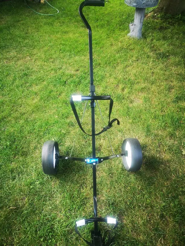 Vintage Venture Sport Pull Golf Cart