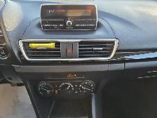 2015 Mazda Mazda3 Manual with Bluetooth - Photo 11
