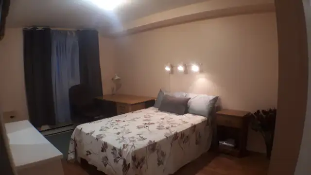 Chambre meublée non-fum. 1 coloc-25 08-800$-métro, plaza,2 parcs