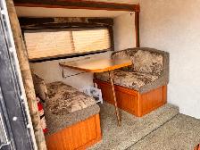 2005 Bigfoot 30C10.11SL Truck Camper – Rare Find, One Owner. - Photo 7