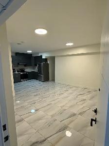 2Bedroom & 1Bathroom Basement
