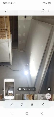 Contractor Needed for Flooring and Painting - Photo 5