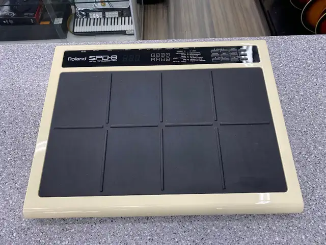 Roland Spd-8 Electronic Drum Total Percussion Pad Programmable