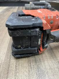 Hilti TE 500-22  SDS  Max Cordless Chipping Hammer - Photo 3