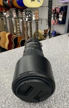 Nikkor 180-600 mm 5.6-6.3 Lense
