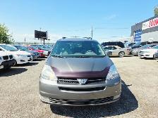 2004 Toyota Sienna 7-Passenger AWD Power Seats - Photo 2