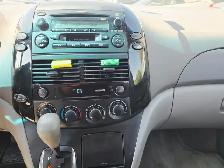 2004 Toyota Sienna 7-Passenger AWD Power Seats - Photo 13