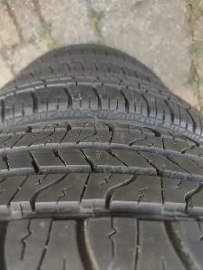185-65R15x4 pneus été Goodyear comme neufs. Usure 10/32 - Photo 2