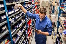 Parts store Cashiers