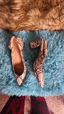 Luxury (30 pairs)Women's (Size 10US) Footwear Collection - Photo 5