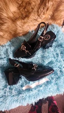 Luxury (30 pairs)Women's (Size 10US) Footwear Collection - Photo 10