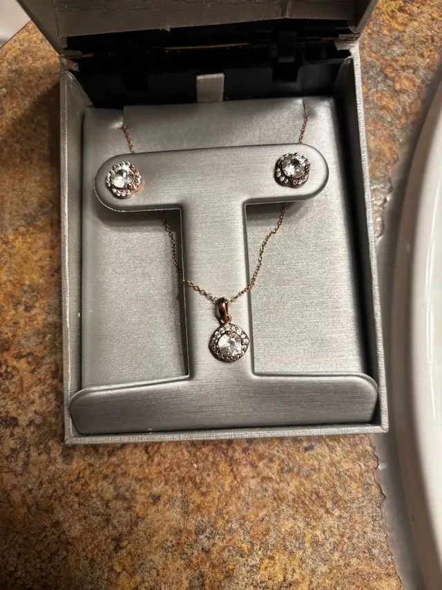 White Sapphire Pendant Necklace and Stud Earrings Set