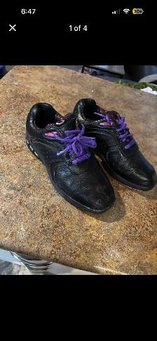Women’s Goldline Curling Shoes - Size 8